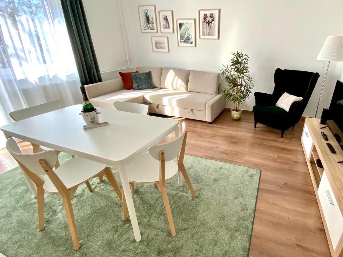 Esther Apartman Tatabánya Exterior foto