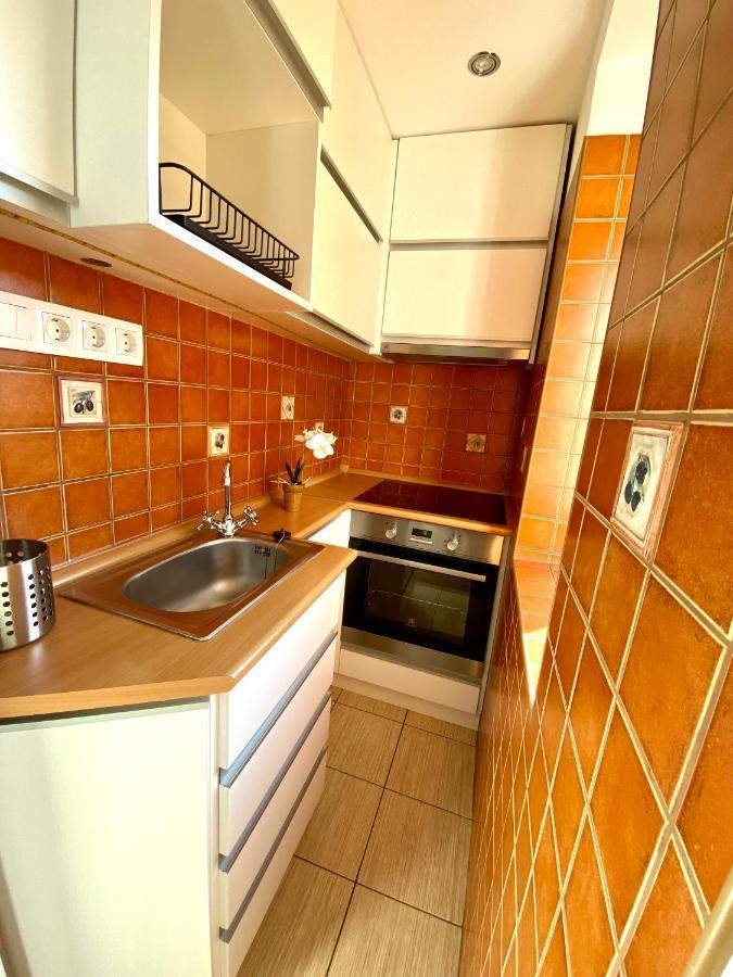 Esther Apartman Tatabánya Exterior foto
